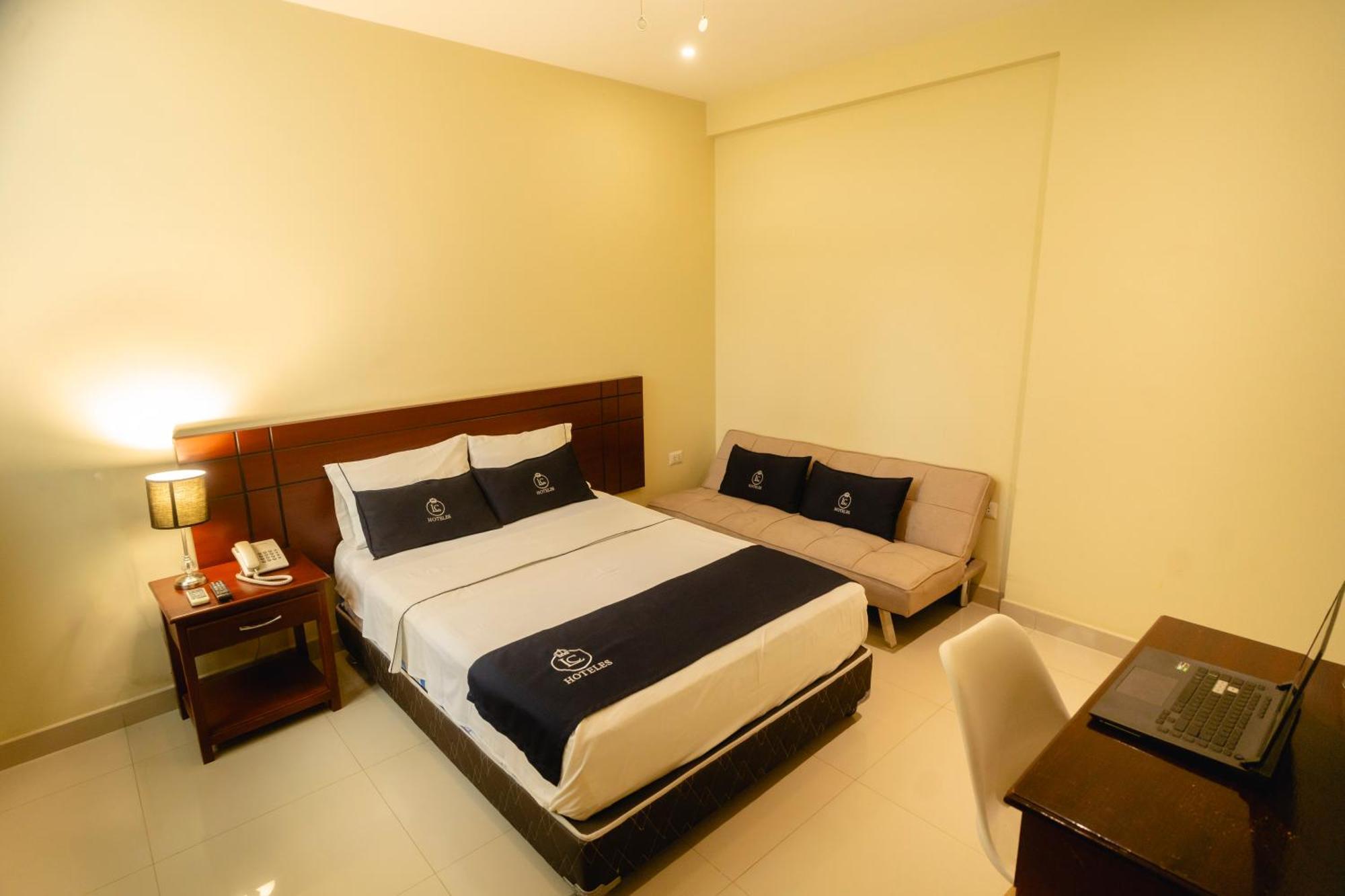 Lc Hoteles Piura Exterior foto