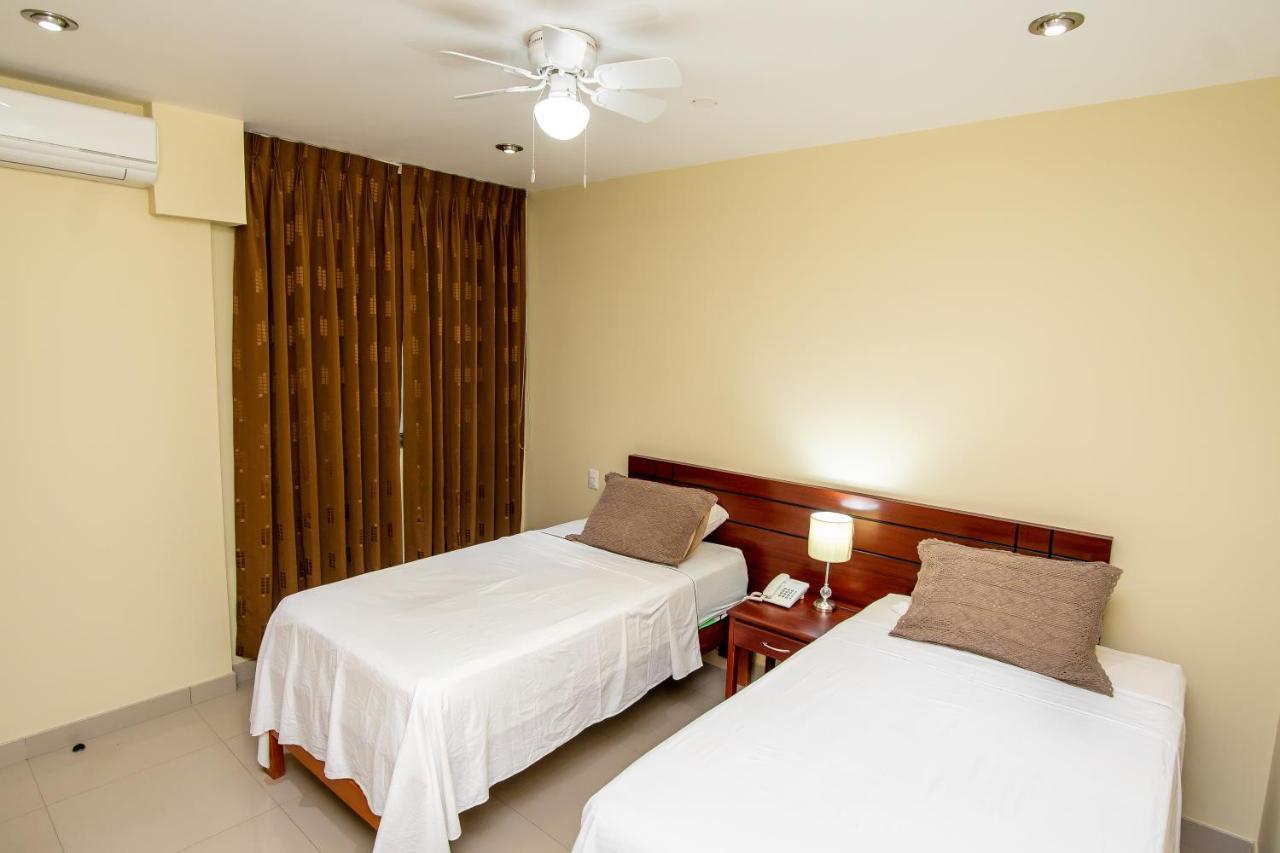 Lc Hoteles Piura Exterior foto