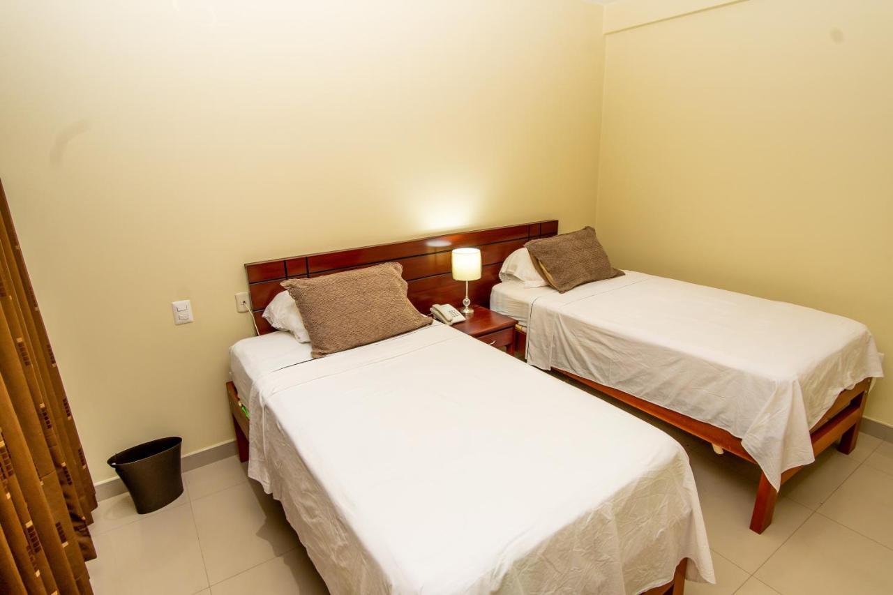 Lc Hoteles Piura Exterior foto