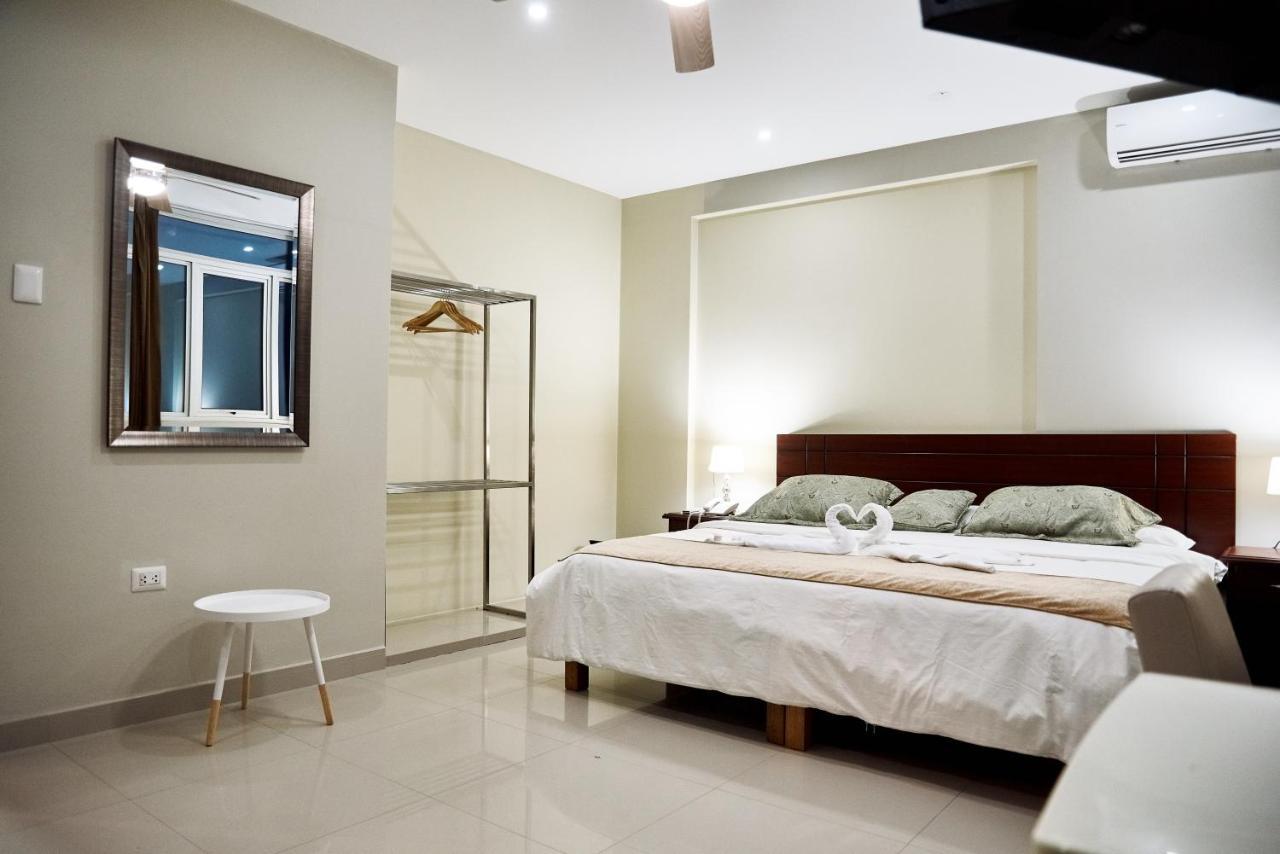 Lc Hoteles Piura Exterior foto