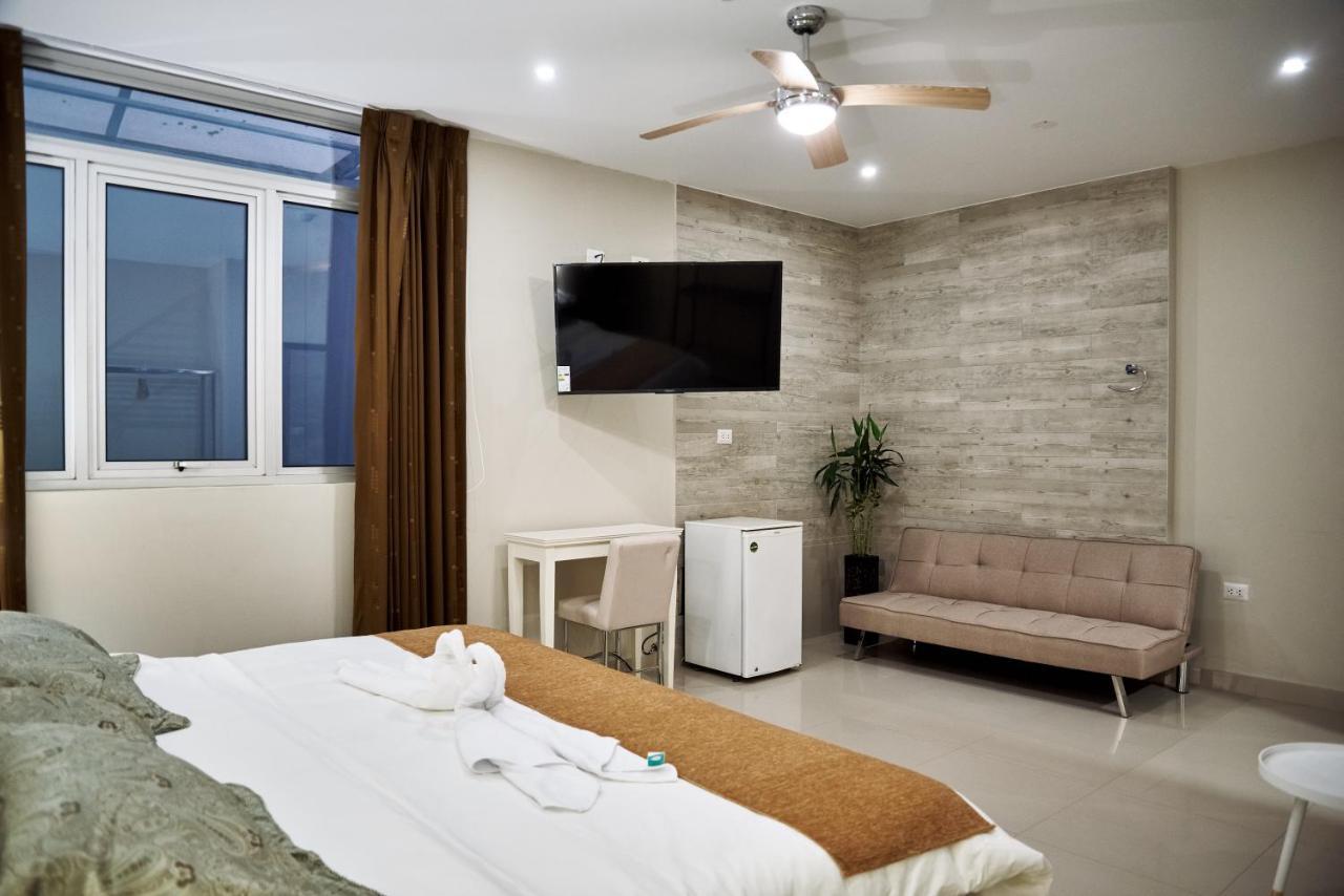 Lc Hoteles Piura Exterior foto